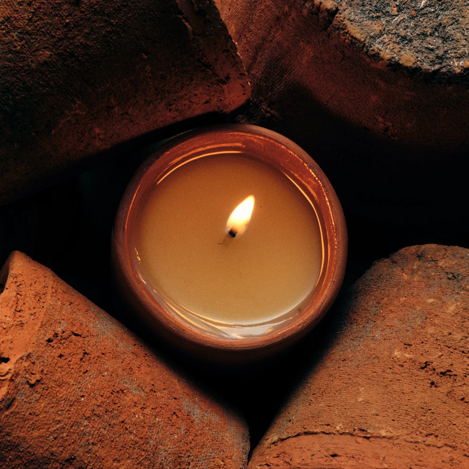 Banana Leaf Candle - Image 2
