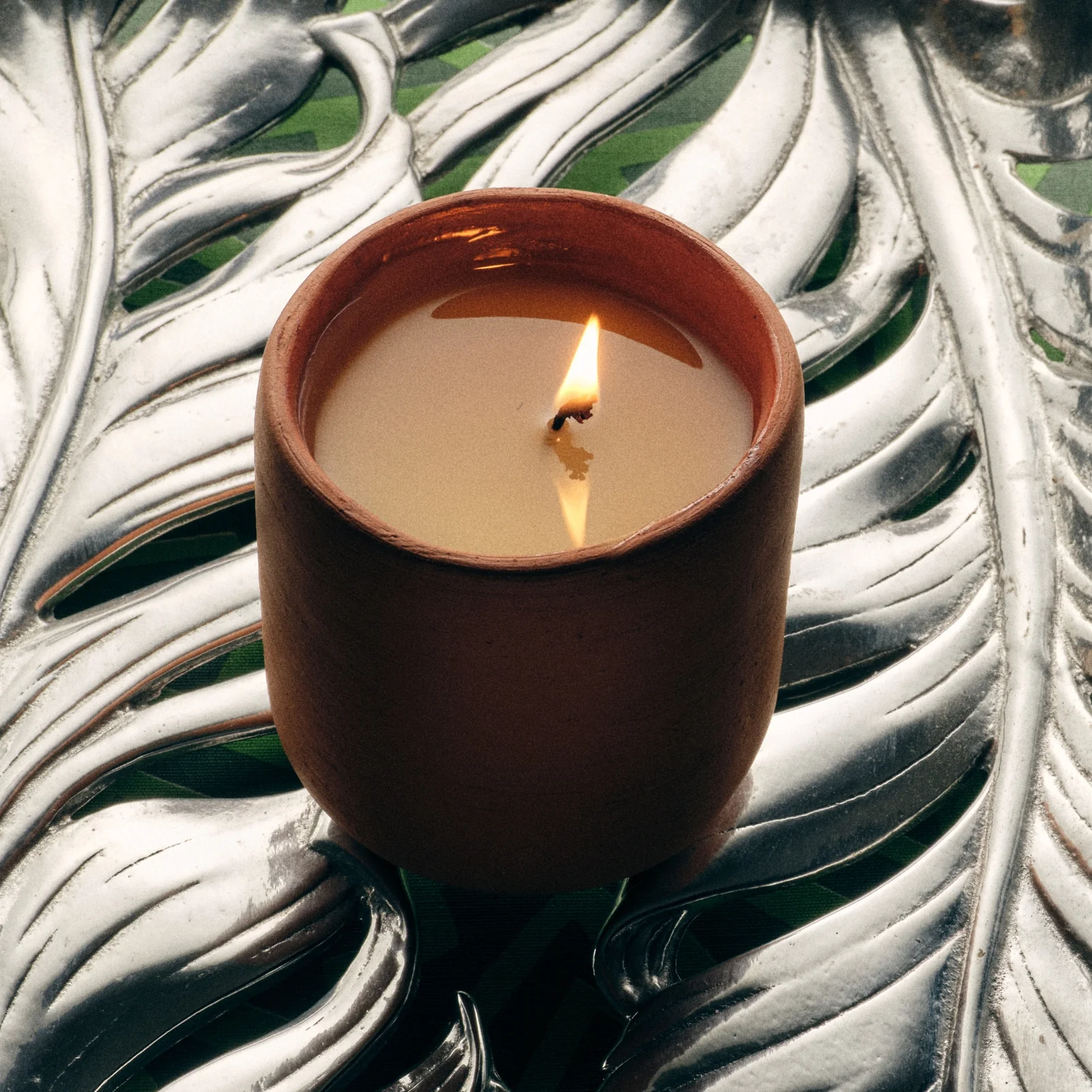 Banana Leaf Candle - Image 7